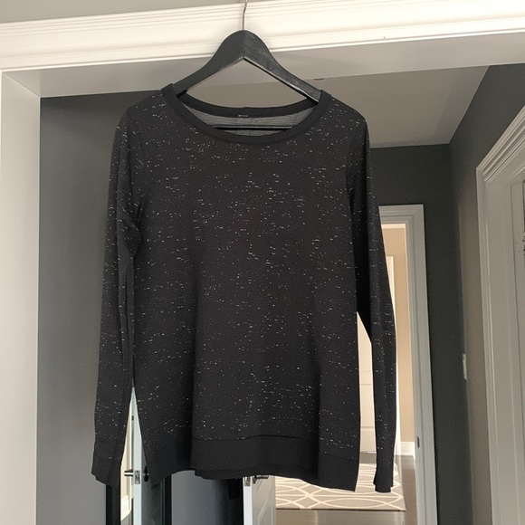 Lululemon top - Picture 1 of 2